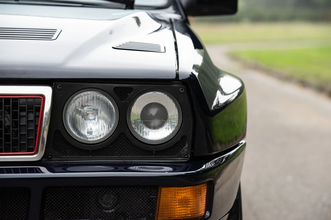 1995 Lancia Delta 1st Gen - Image 16 of 16