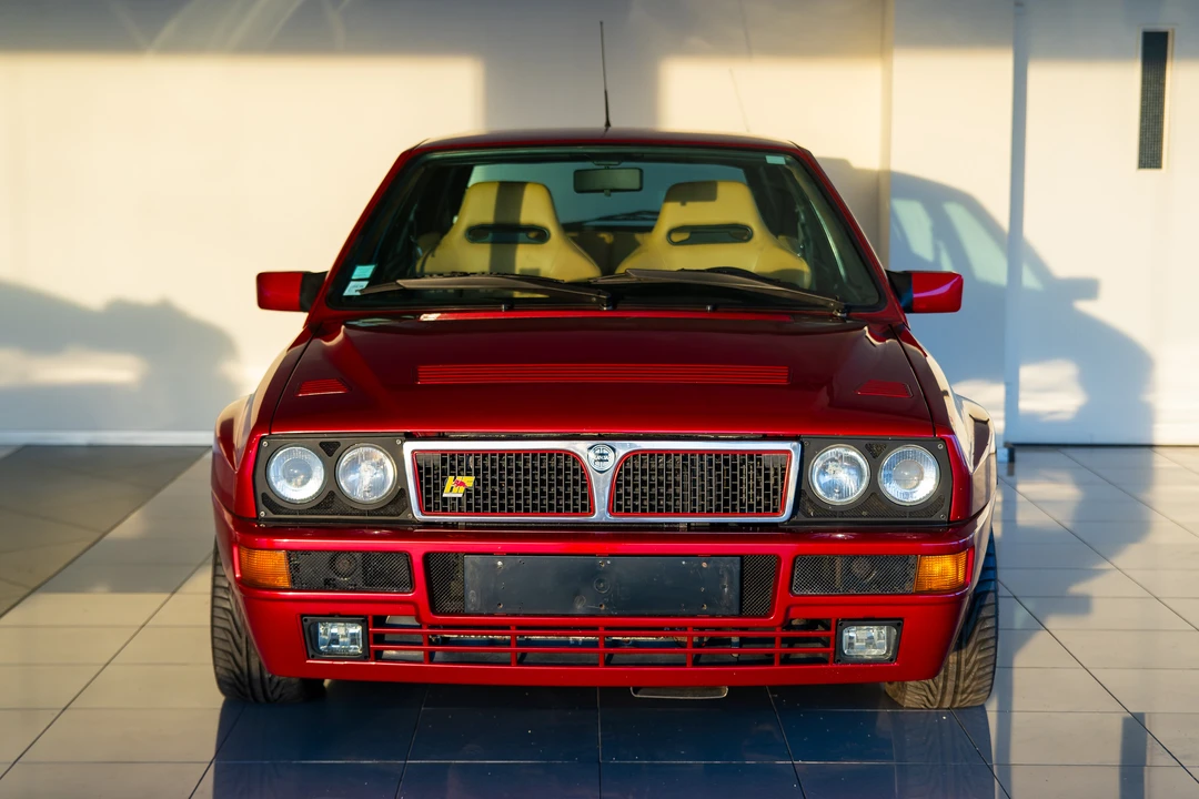 1995 Lancia Delta 1st Gen - Image 14 of 31