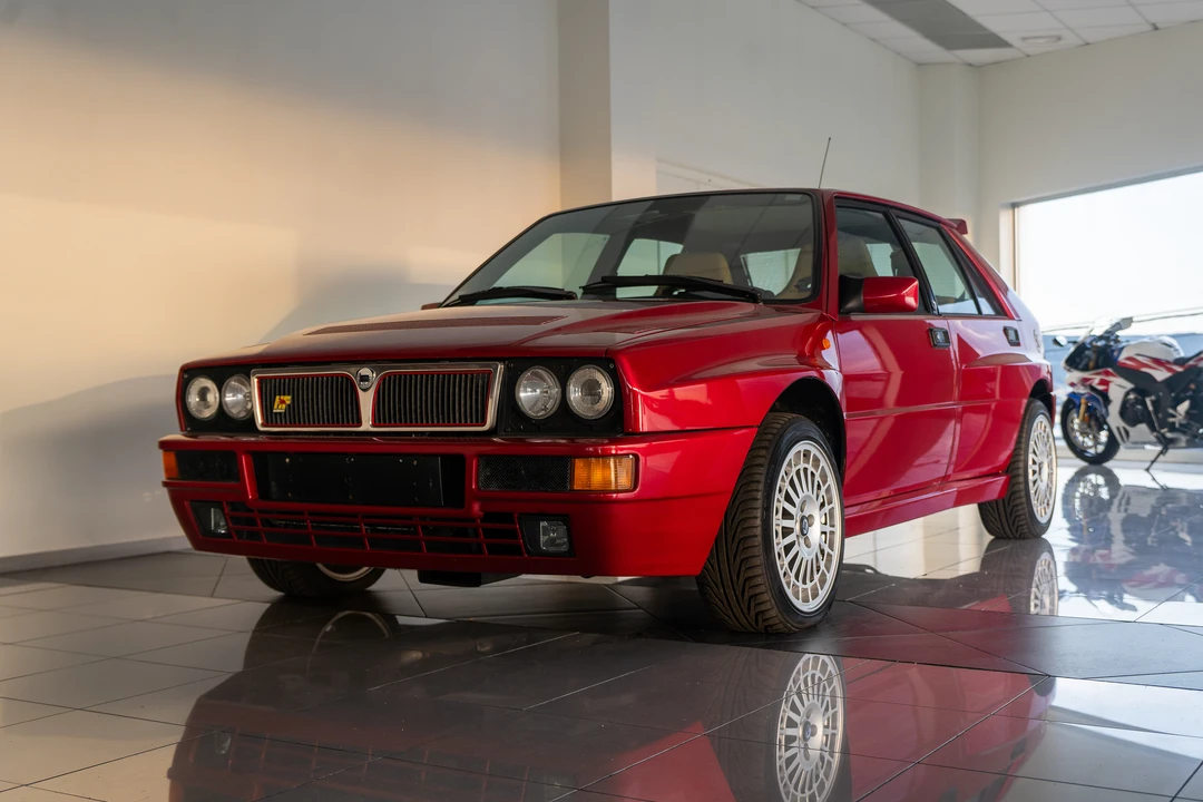 1995 Lancia Delta 1st Gen - Image 16 of 31