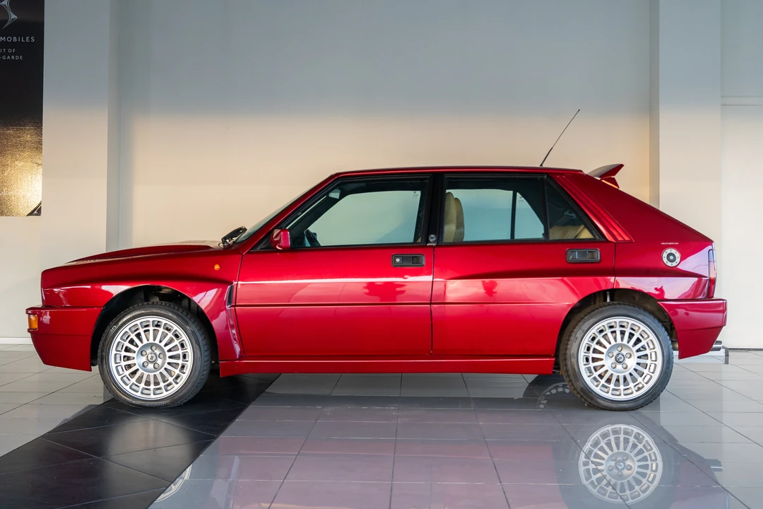 1995 Lancia Delta 1st Gen - Image 21 of 31