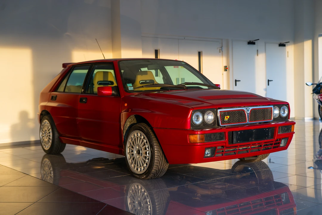1995 Lancia Delta 1st Gen - Image 10 of 31
