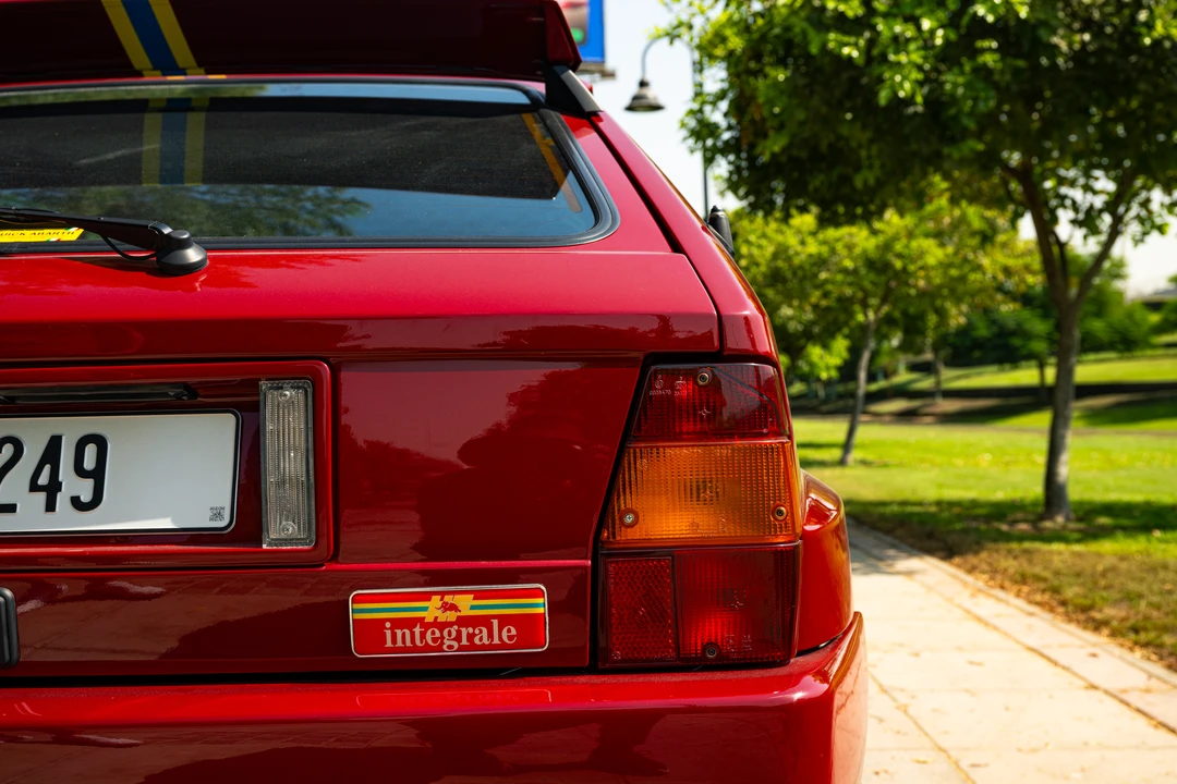 1995 Lancia Delta 2nd Gen - Image 12 of 31