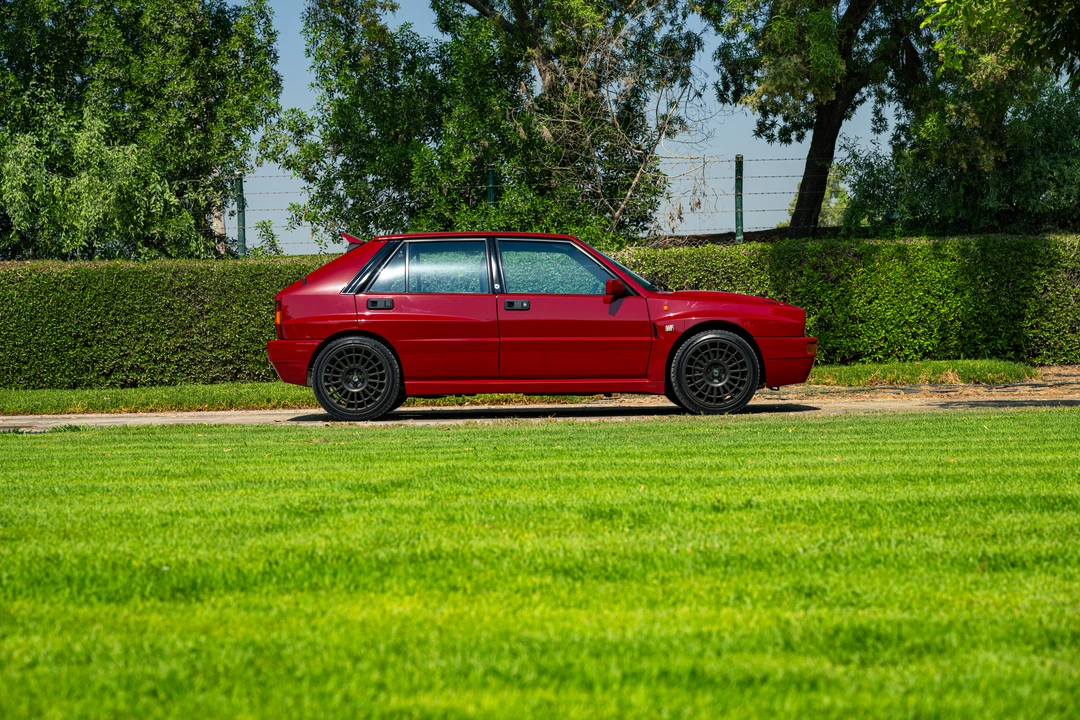 1995 Lancia Delta 2nd Gen - Image 8 of 31