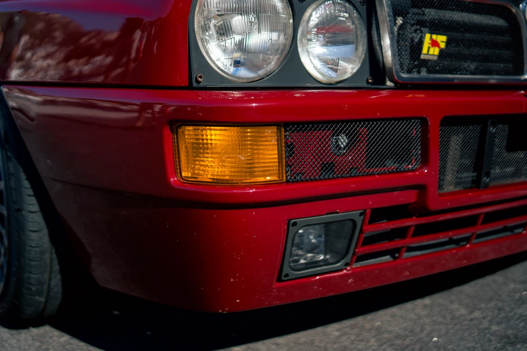 1995 Lancia Delta 1st Gen - Image 9 of 31