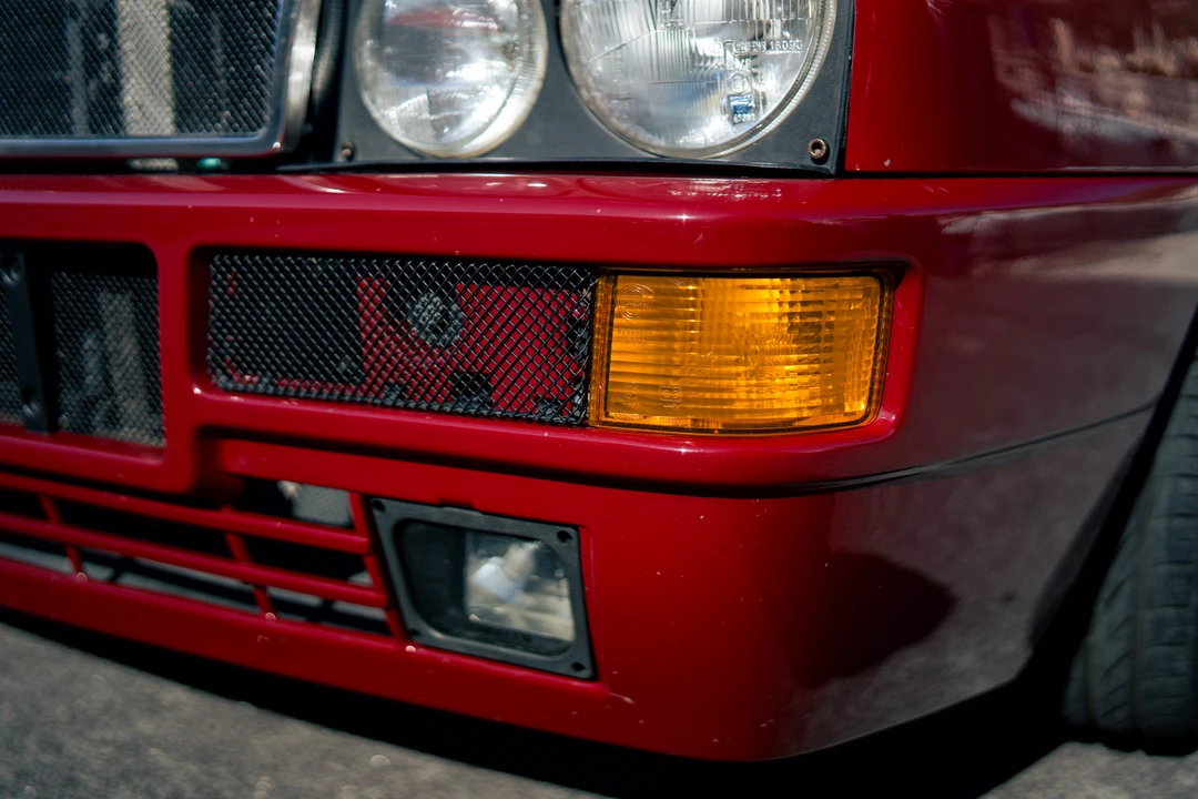 1995 Lancia Delta 1st Gen - Image 15 of 31