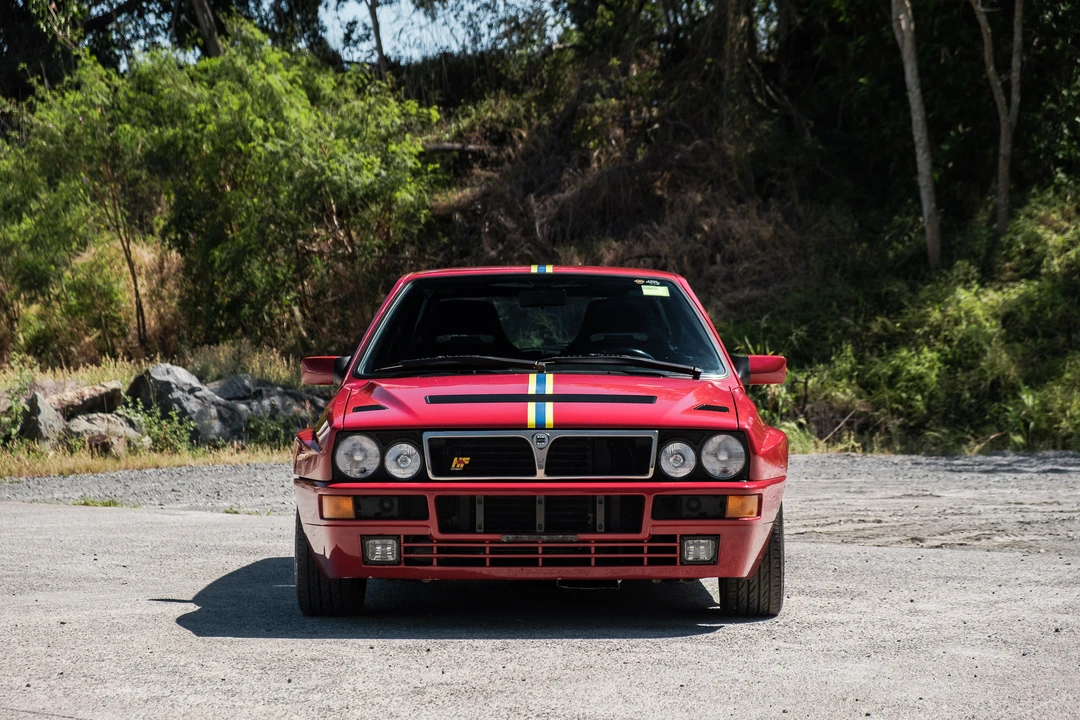1995 Lancia Delta 1st Gen - Image 15 of 31