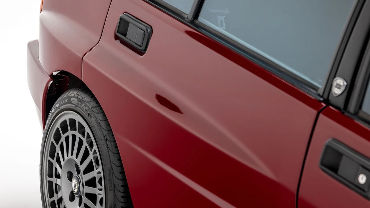 1995 Lancia Delta 1st Gen - Image 26 of 31