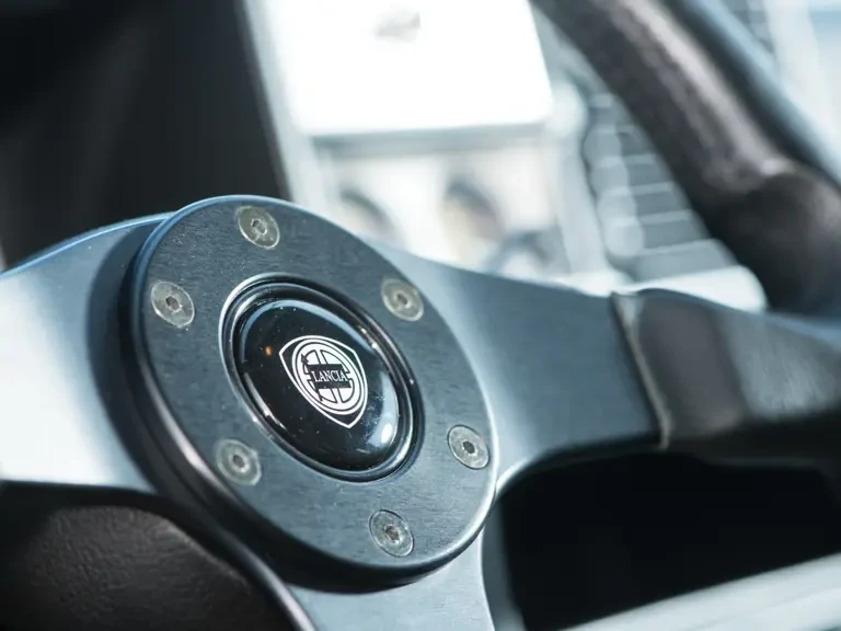 1995 Lancia Delta 1st Gen - Image 14 of 28