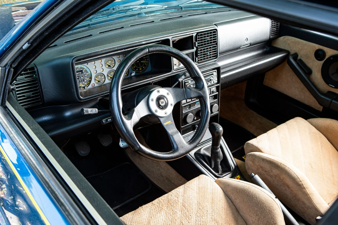 1995 Lancia Delta 1st Gen - Image 23 of 31