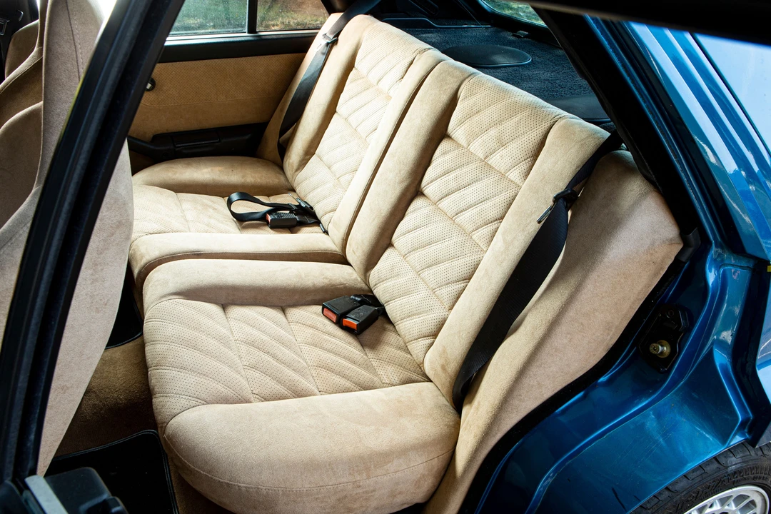 1995 Lancia Delta 1st Gen - Image 25 of 31