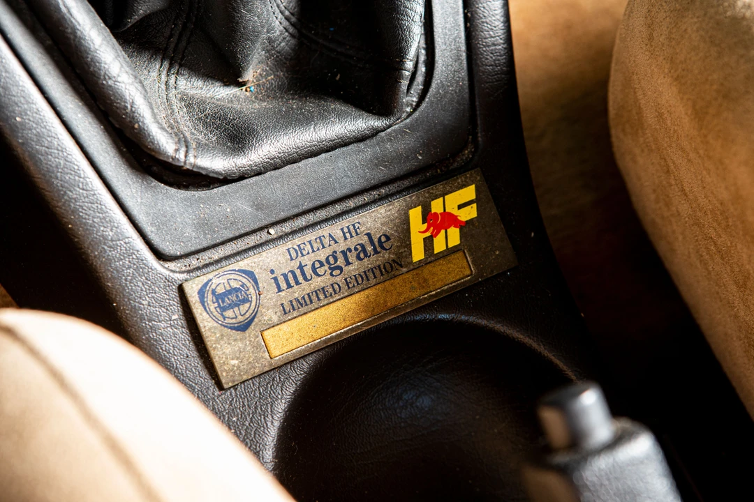 1995 Lancia Delta 1st Gen - Image 27 of 31
