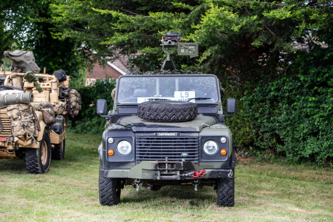 1995 Land Rover Defender 90 - Image 9 of 19