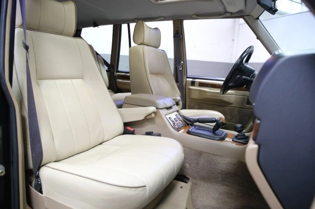 1995 Land Rover Range Rover Classic - Image 13 of 24
