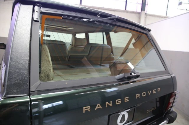 1995 Land Rover Range Rover Classic - Image 23 of 24