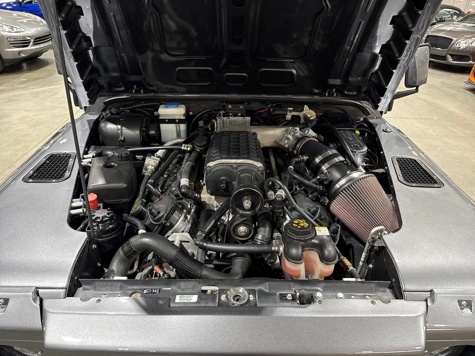 1995 Land Rover Defender 110 - Image 9 of 31