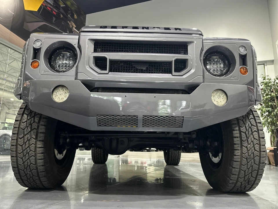 1995 Land Rover Defender 110 - Image 25 of 31
