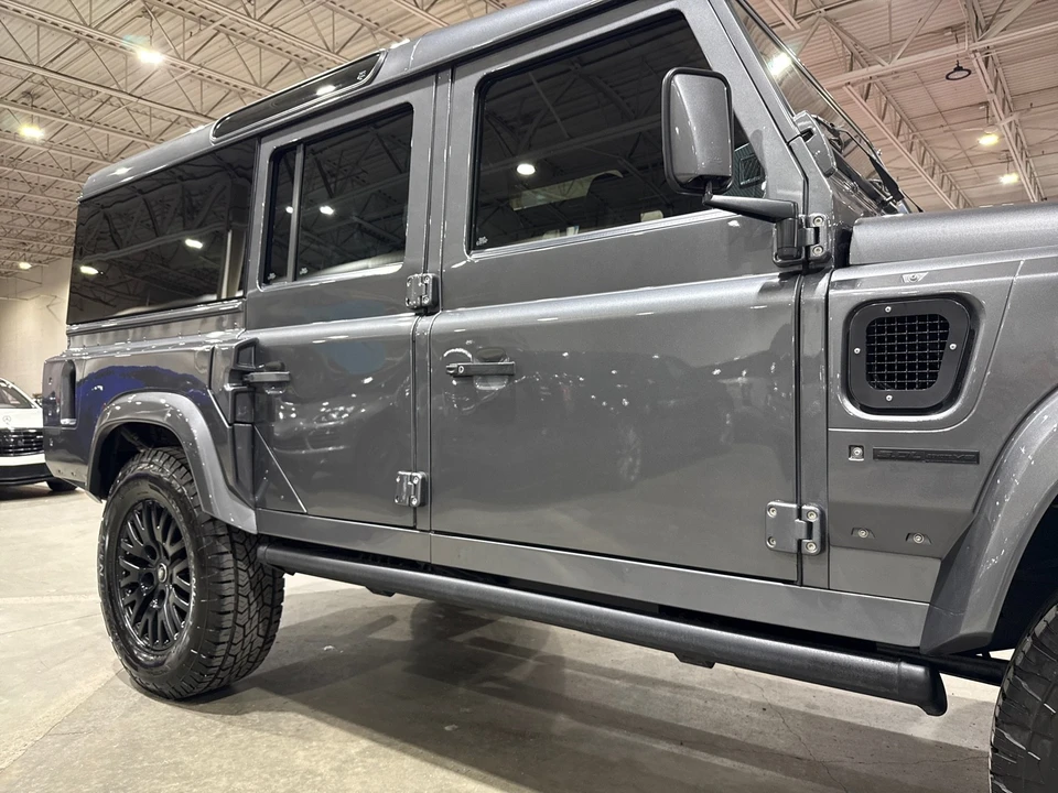 1995 Land Rover Defender 110 - Image 30 of 31