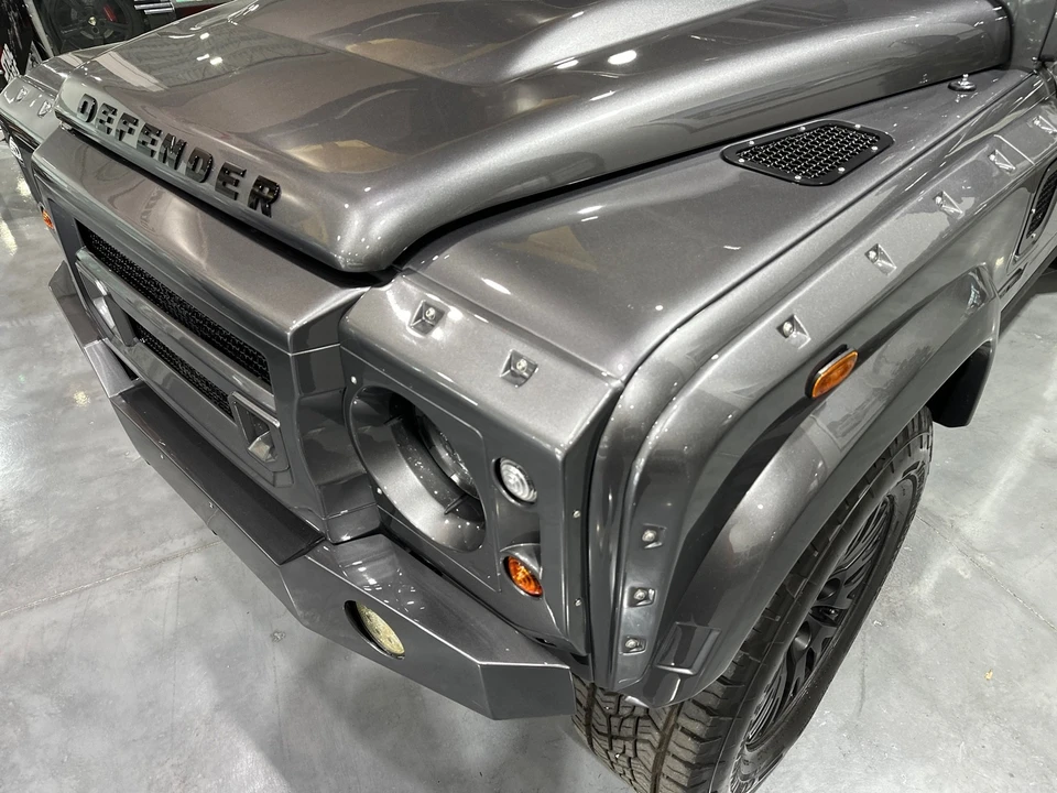 1995 Land Rover Defender 110 - Image 19 of 31