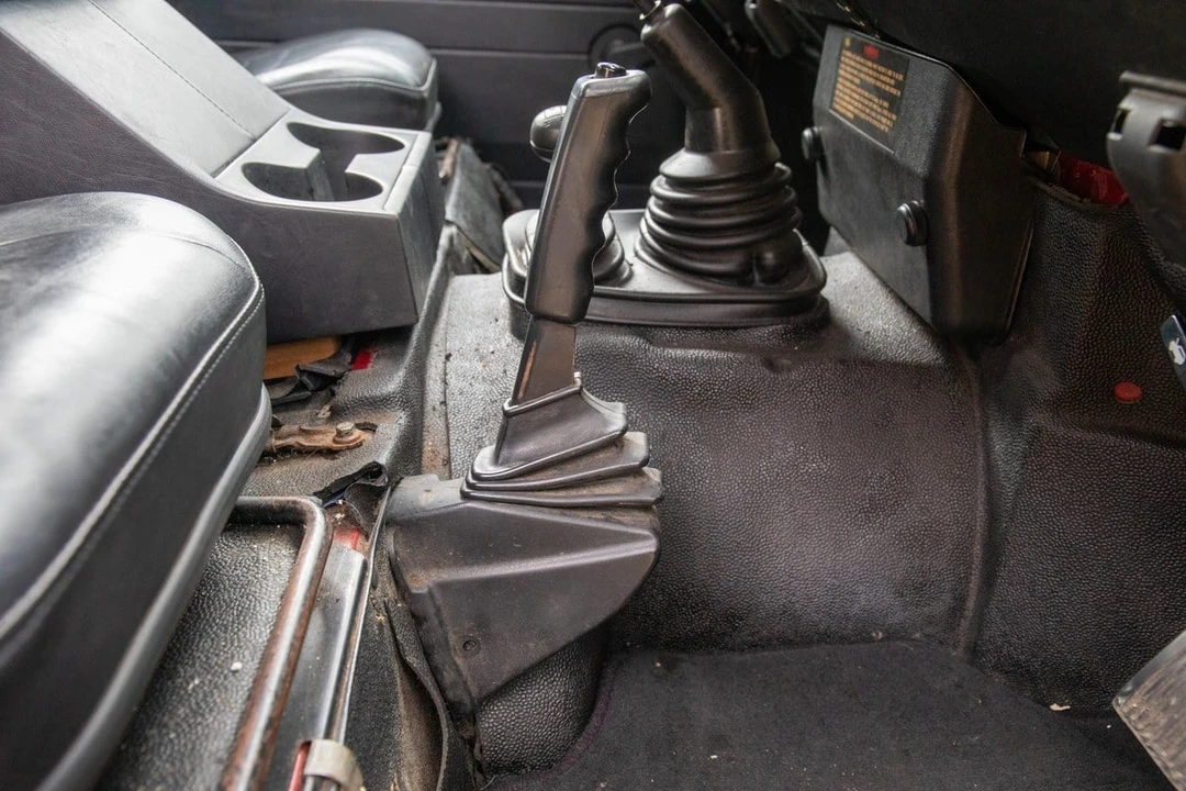 1995 Land Rover Defender - Image 24 of 30