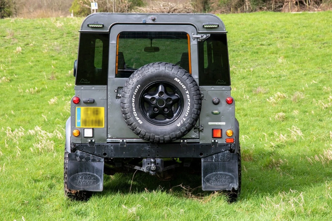 1995 Land Rover Defender - Image 6 of 30