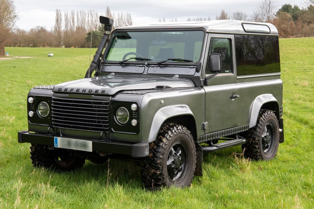 1995 Land Rover Defender - Image 3 of 30
