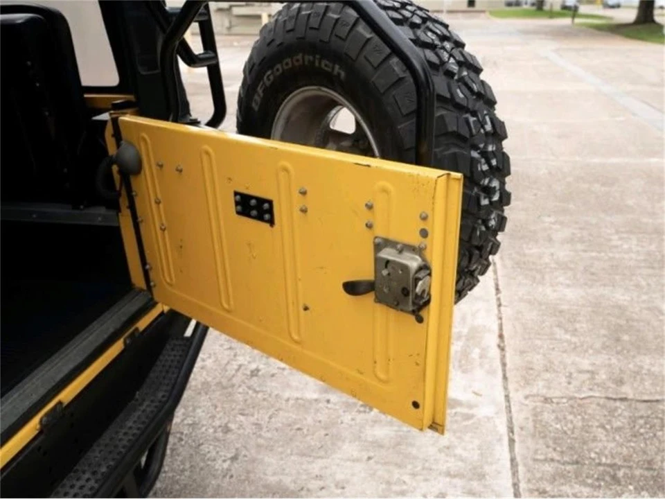 1995 Land Rover Defender - Image 8 of 31