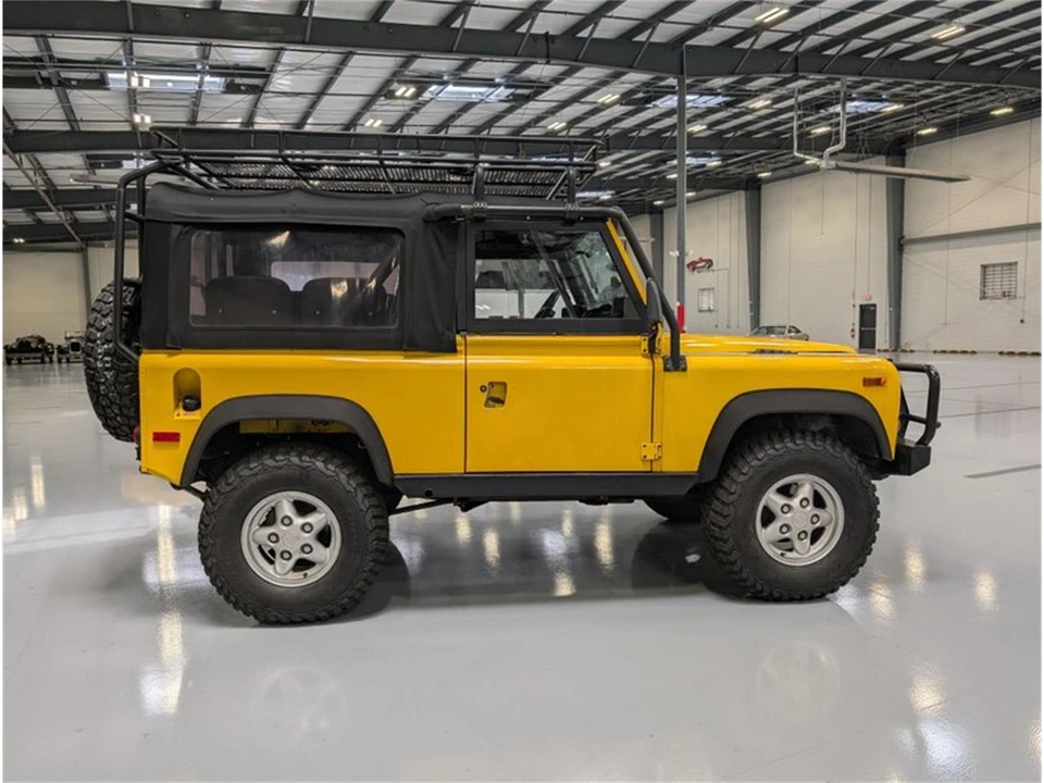1995 Land Rover Defender - Image 18 of 31