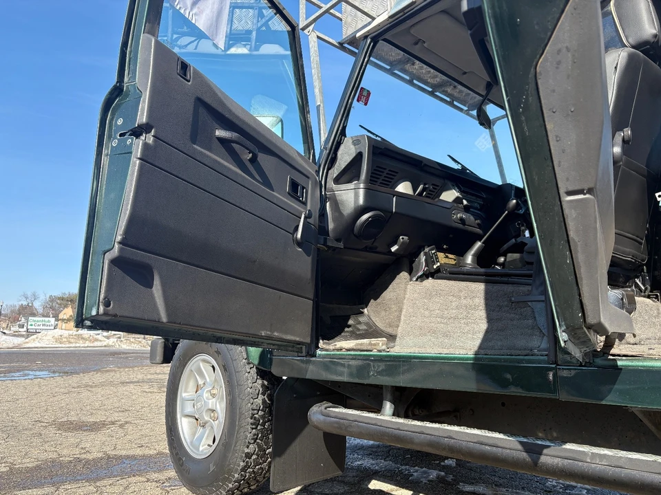 1995 Land Rover Defender - Image 15 of 31