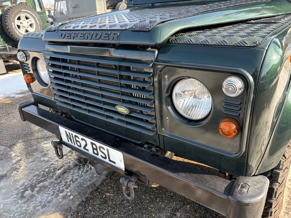1995 Land Rover Defender 110 - Image 13 of 21