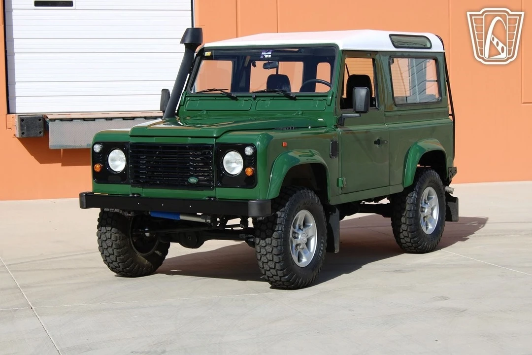 1995 Land Rover Defender - Image 4 of 12