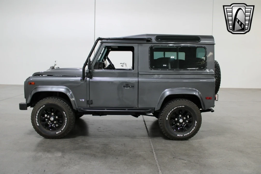 1995 Land Rover Defender - Image 5 of 12