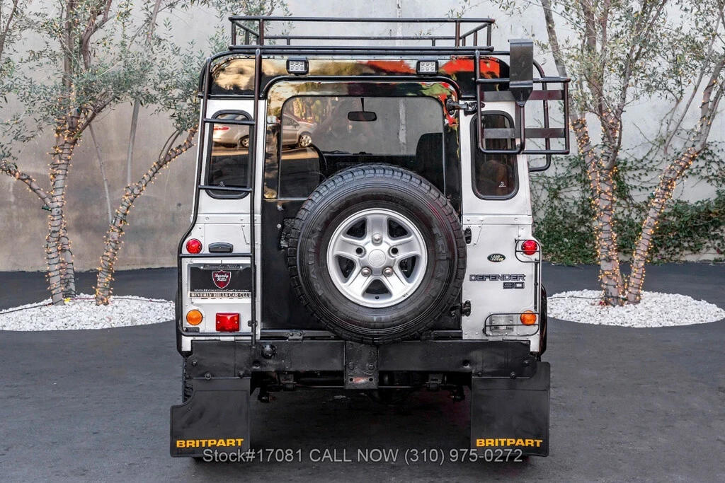1995 Land Rover Defender - Image 6 of 12