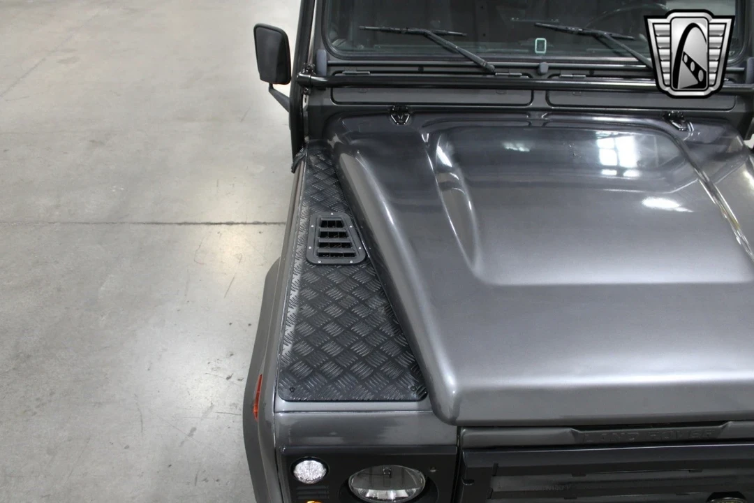 1995 Land Rover Defender - Image 13 of 21