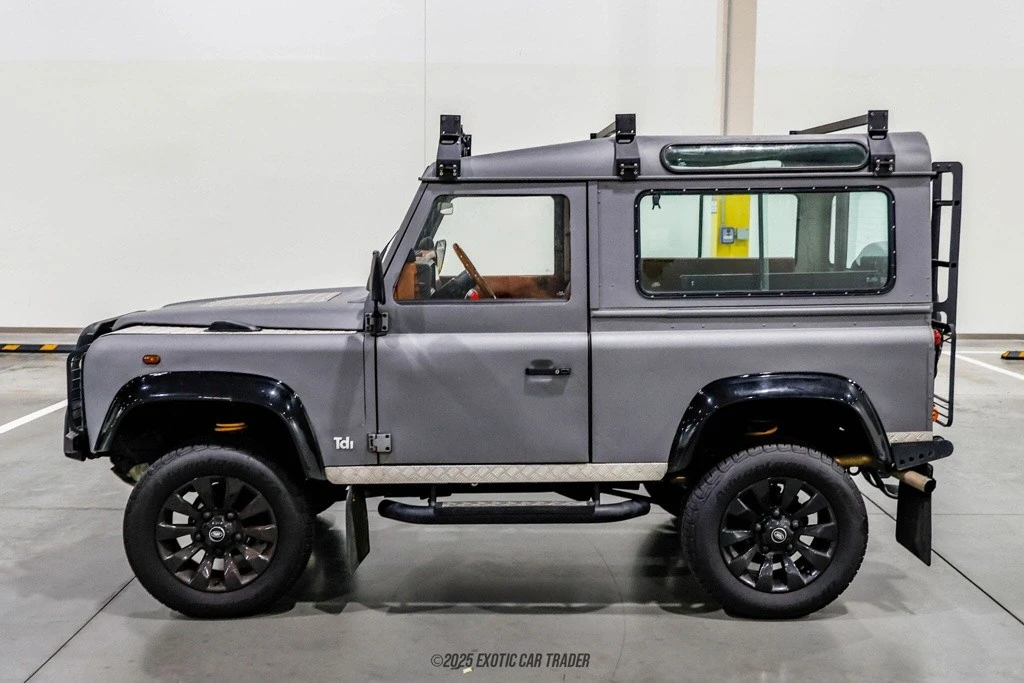 1995 Land Rover Defender 90 - Image 3 of 12