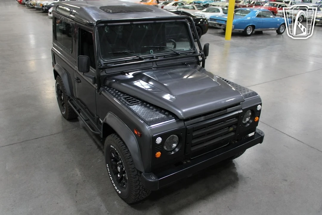 1995 Land Rover Defender - Image 11 of 12
