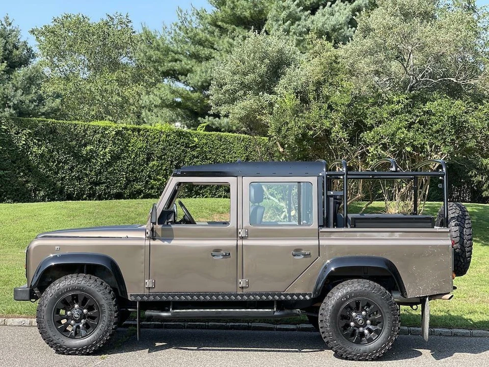 1995 Land Rover Defender 110 - Image 10 of 12