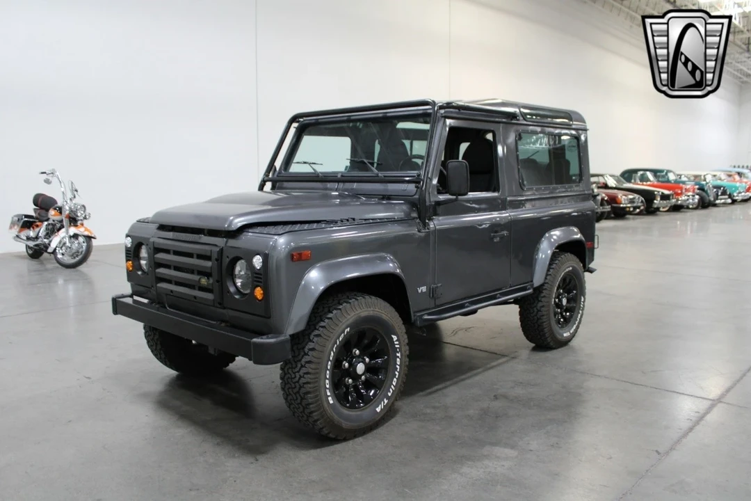 1995 Land Rover Defender - Image 4 of 12