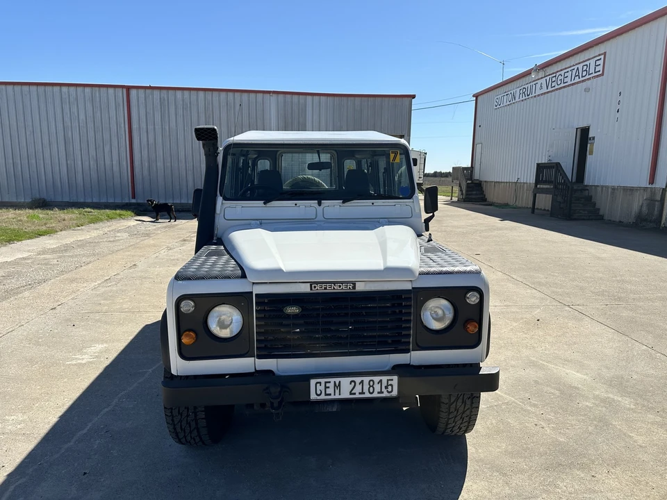 1995 Land Rover Defender 110 - Image 3 of 12