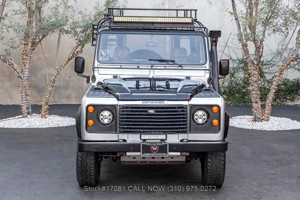1995 Land Rover Defender - Image 2 of 12