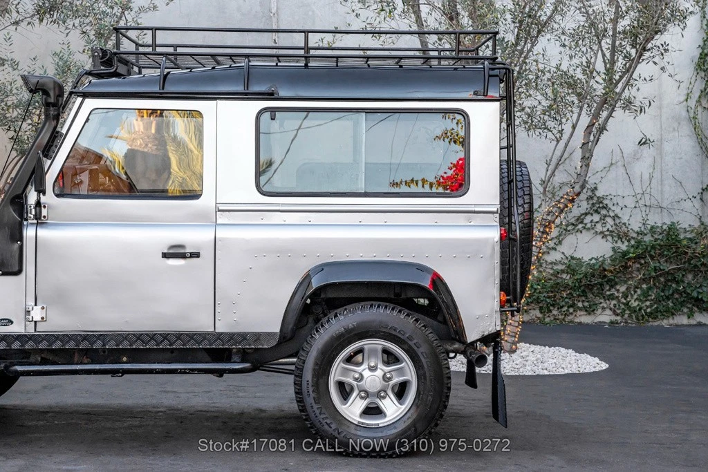 1995 Land Rover Defender - Image 14 of 24