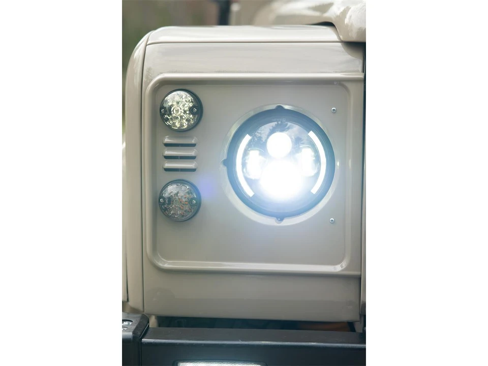 1995 Land Rover Defender 110 - Image 24 of 31