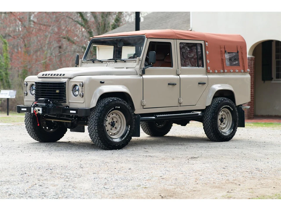 1995 Land Rover Defender 110 - Image 30 of 31