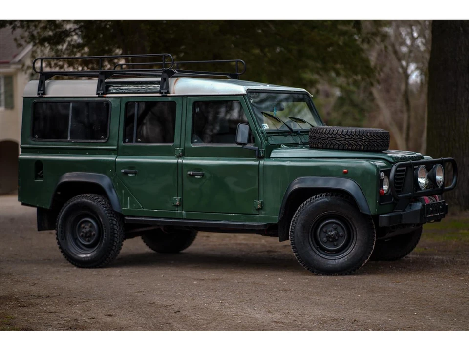 1995 Land Rover Defender 110 - Image 14 of 31