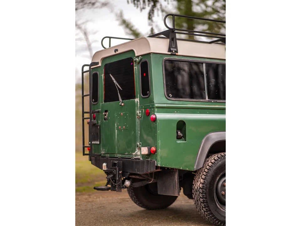 1995 Land Rover Defender 110 - Image 20 of 31
