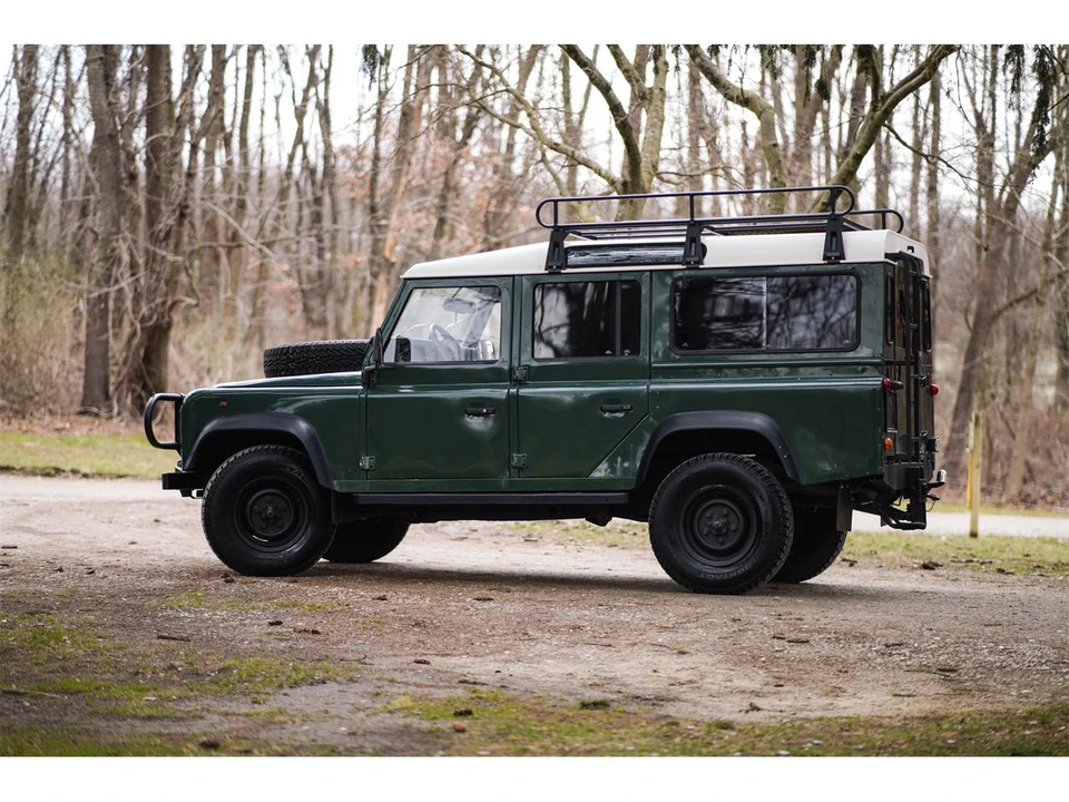 1995 Land Rover Defender 110 - Image 25 of 31