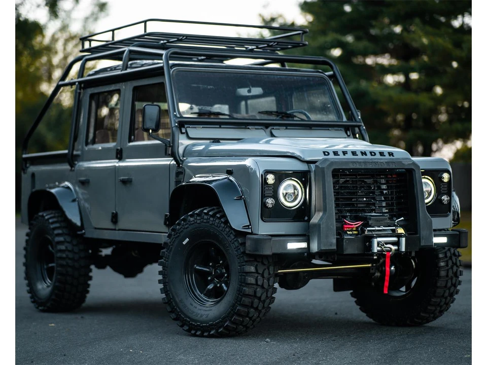 1995 Land Rover Defender 110 - Image 3 of 26