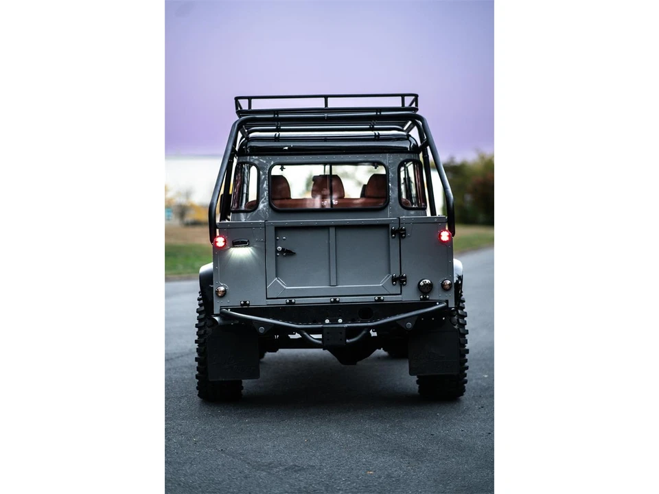 1995 Land Rover Defender 110 - Image 15 of 26