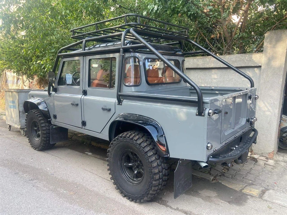 1995 Land Rover Defender 110 - Image 18 of 26