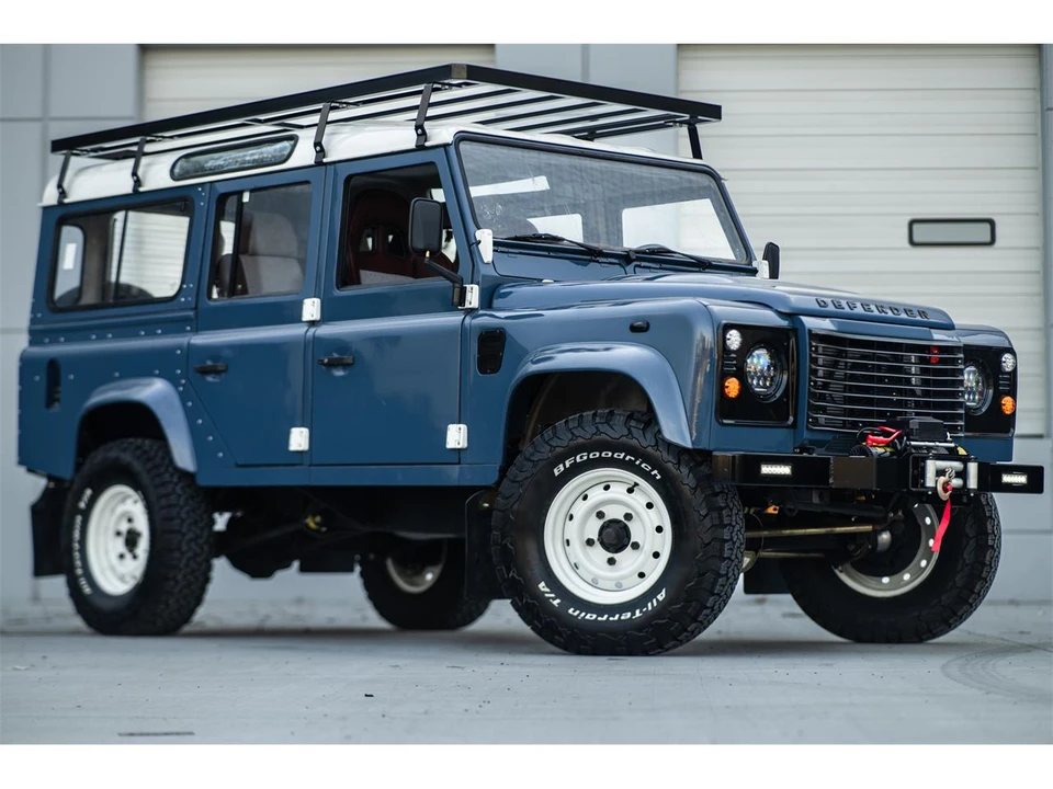 1995 Land Rover Defender 110 - Image 5 of 31