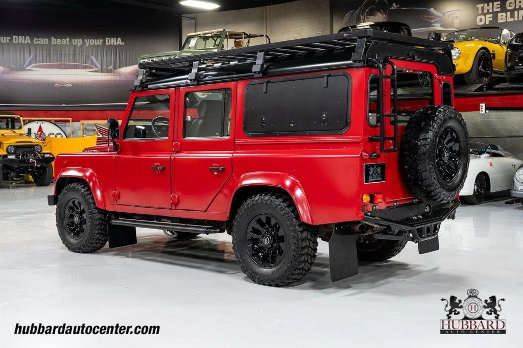 1995 Land Rover Defender 110 - Image 6 of 12